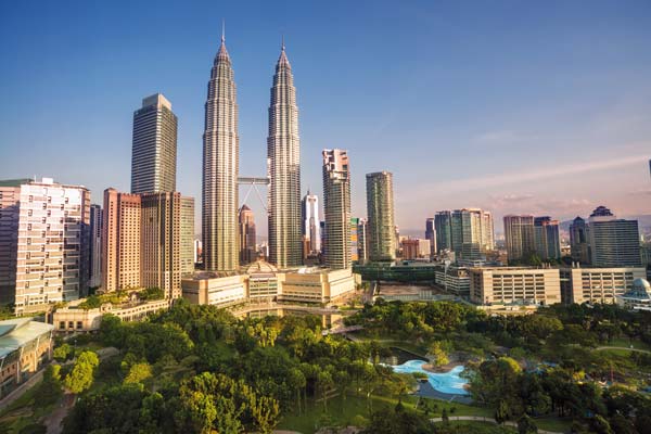 Blick auf die Petronas Towers in Kuala Lumpur